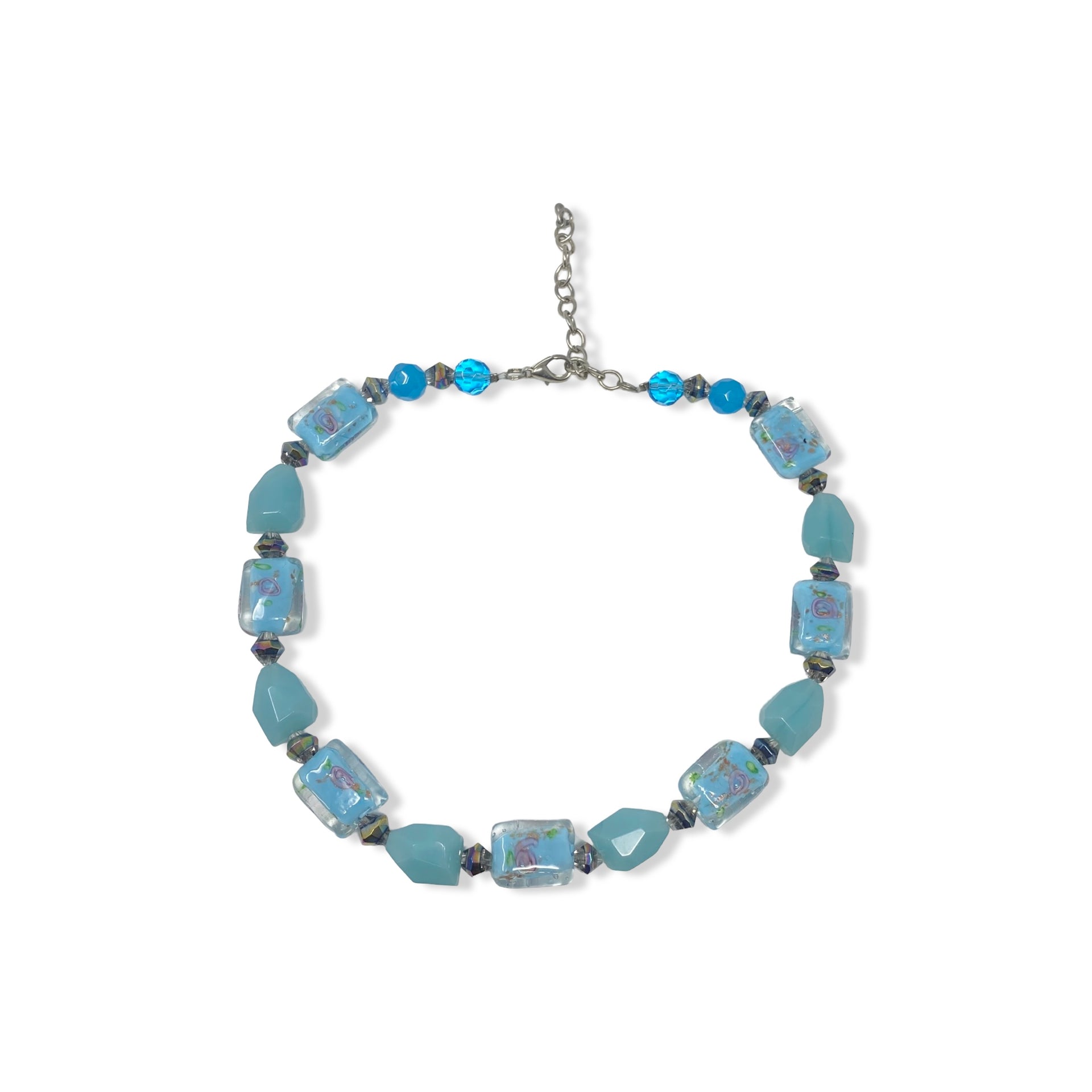 Beaded Floral Detail Necklace