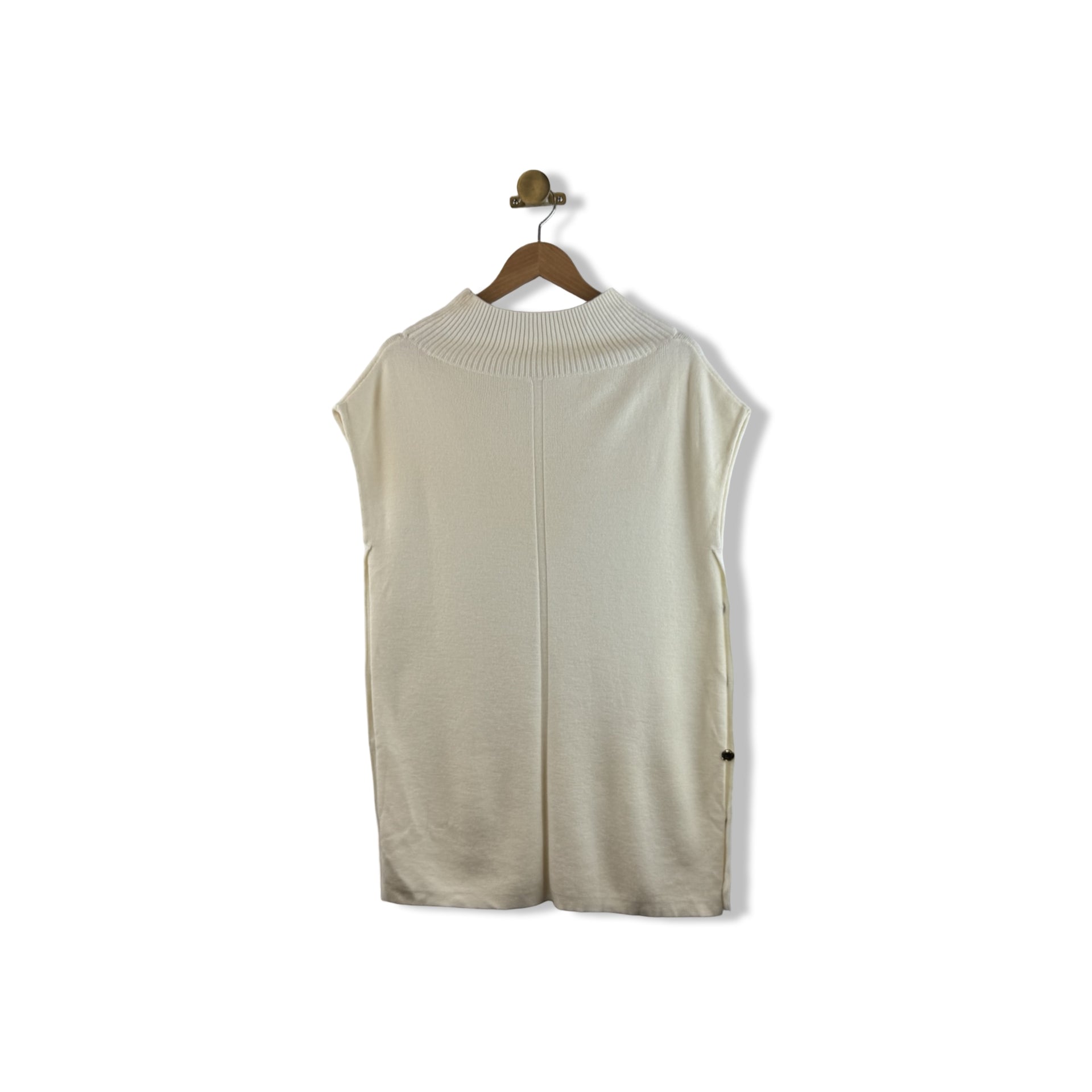 Mock Neck Buttoned Sleeveless Knit Top