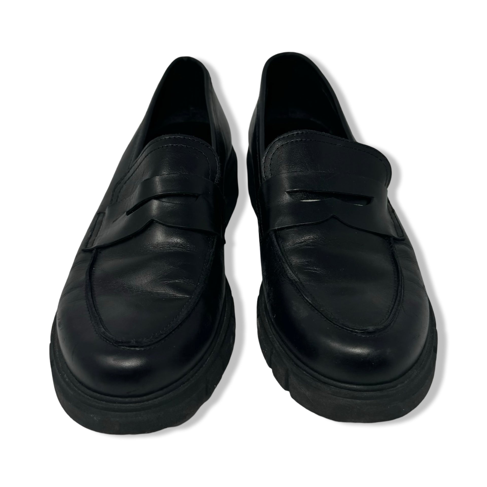 OROSCURO Penny Loafer