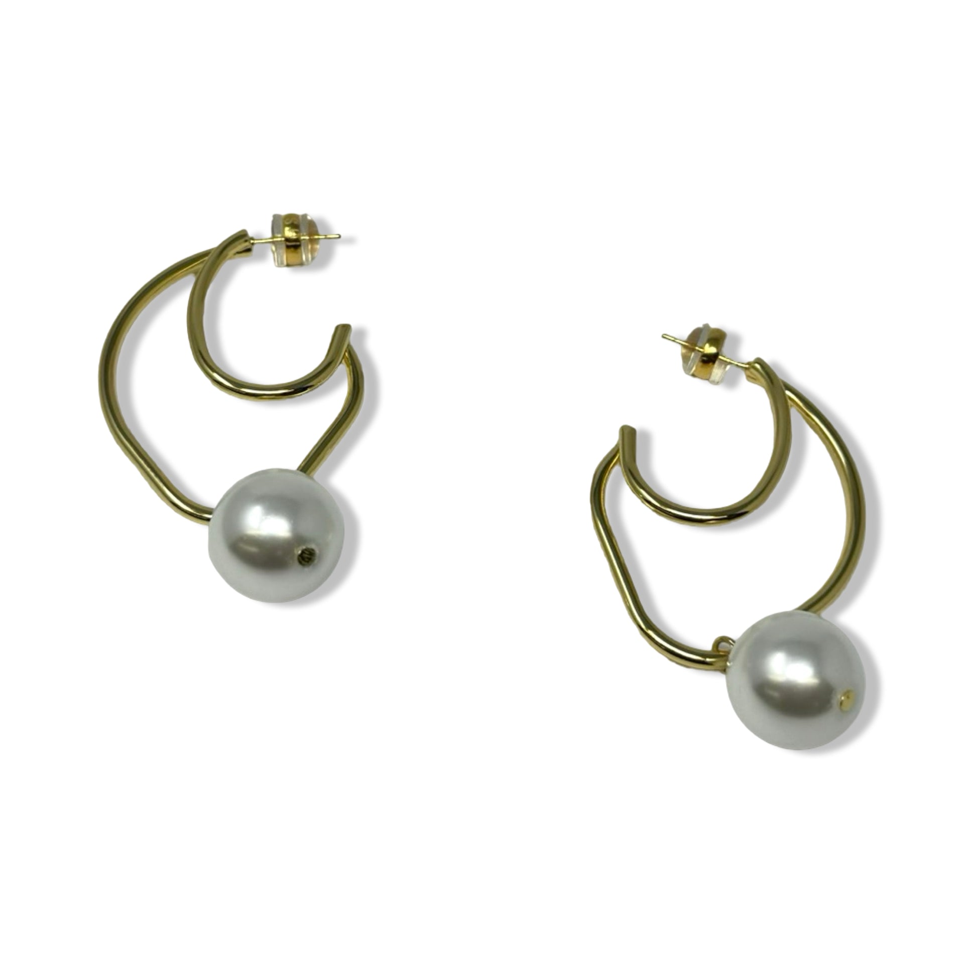 Shashi Barcelona Pearl Earrings