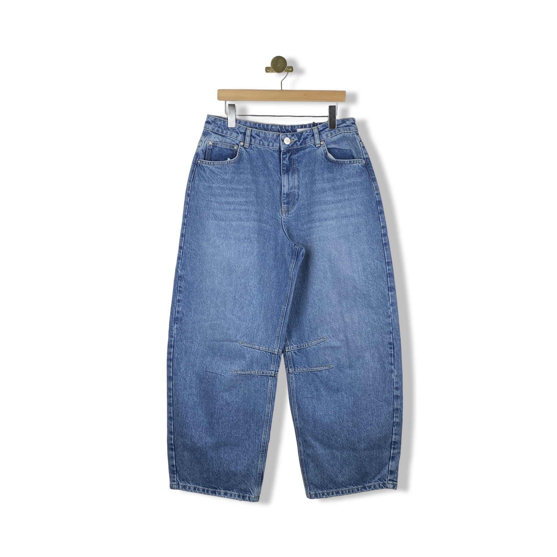 ALIGNE Rigid Barrel Leg Jeans