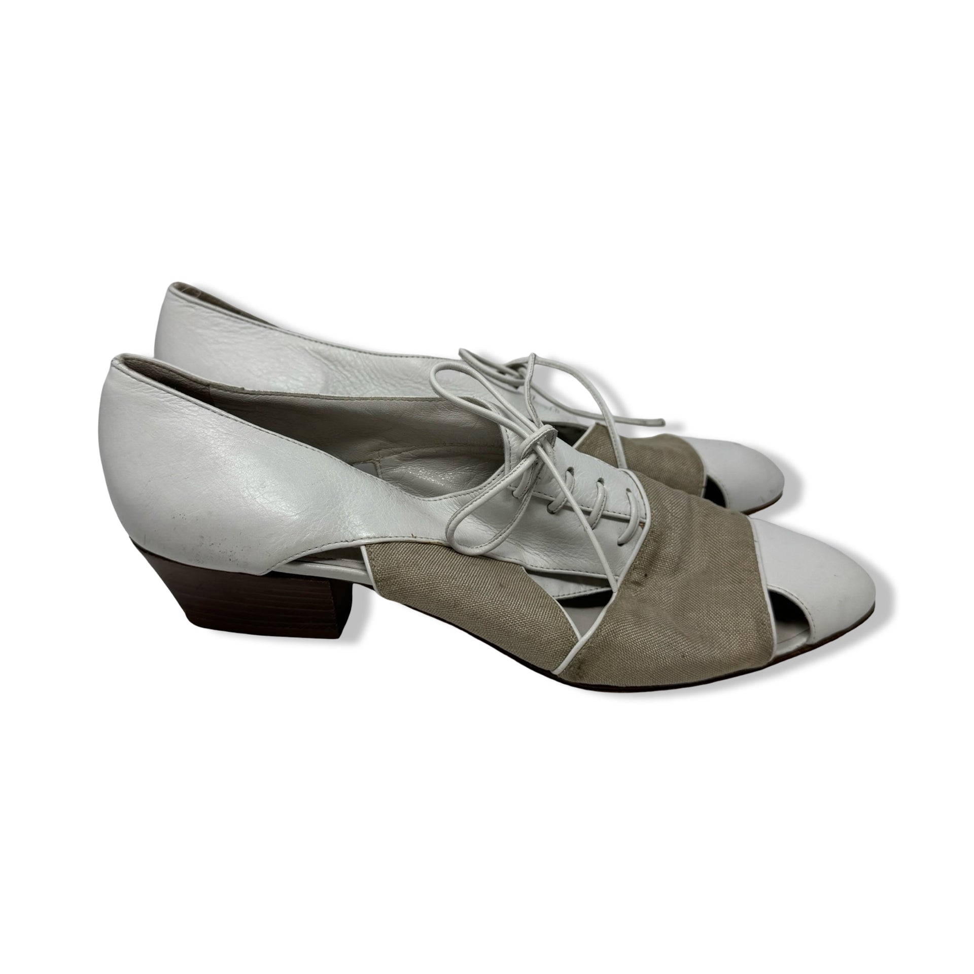 Vintage Giorgio Rossi Cut Out Loafers