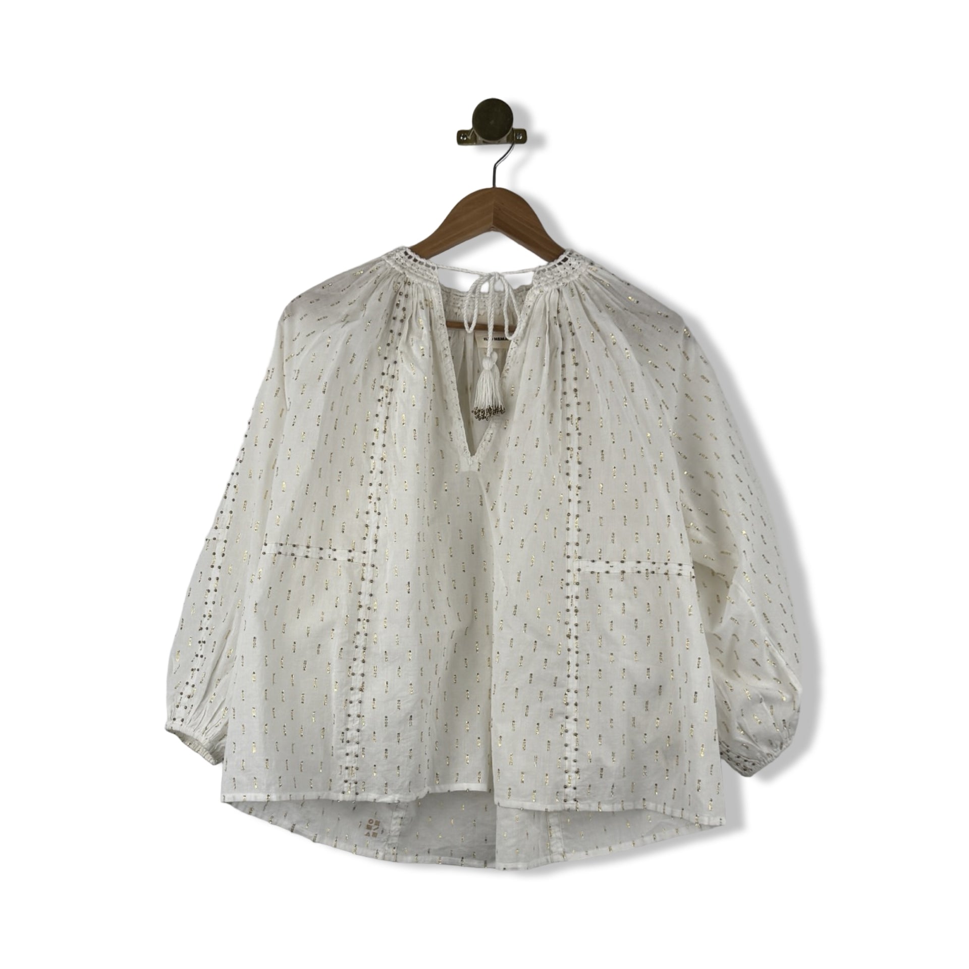 ilio NEMA Metallic Beaded Top