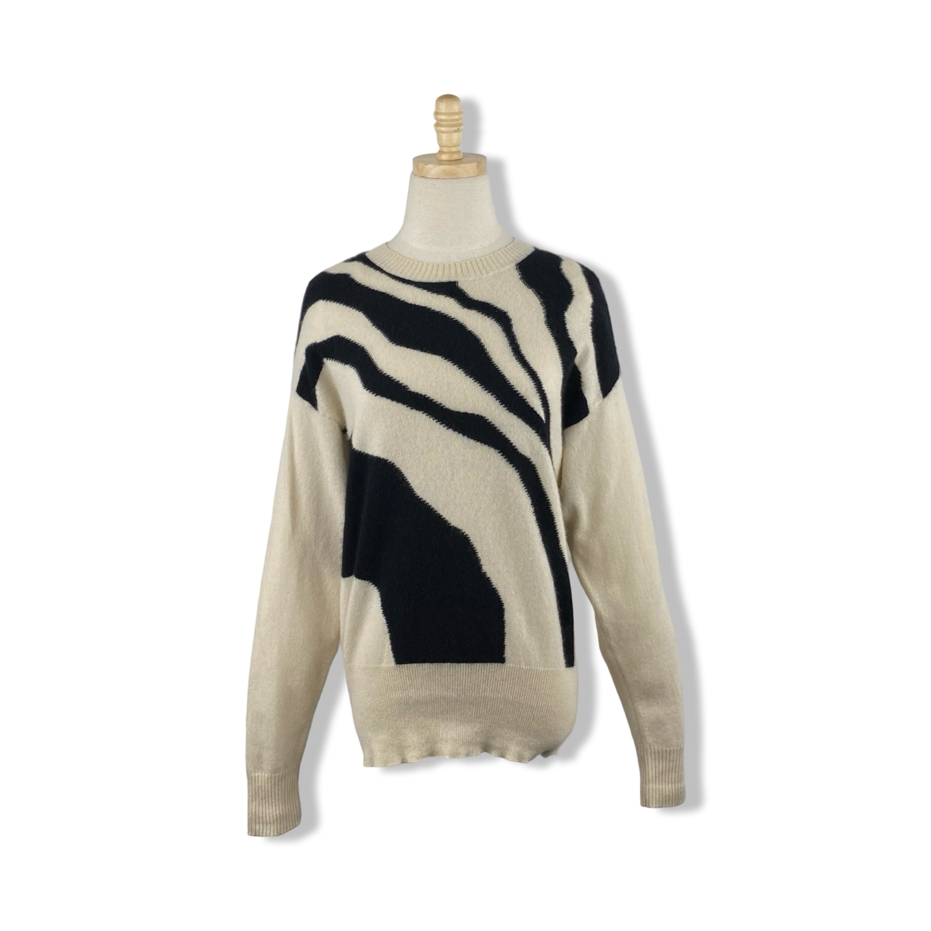 C By Bloomingdale's Cashmere Printed Sweater