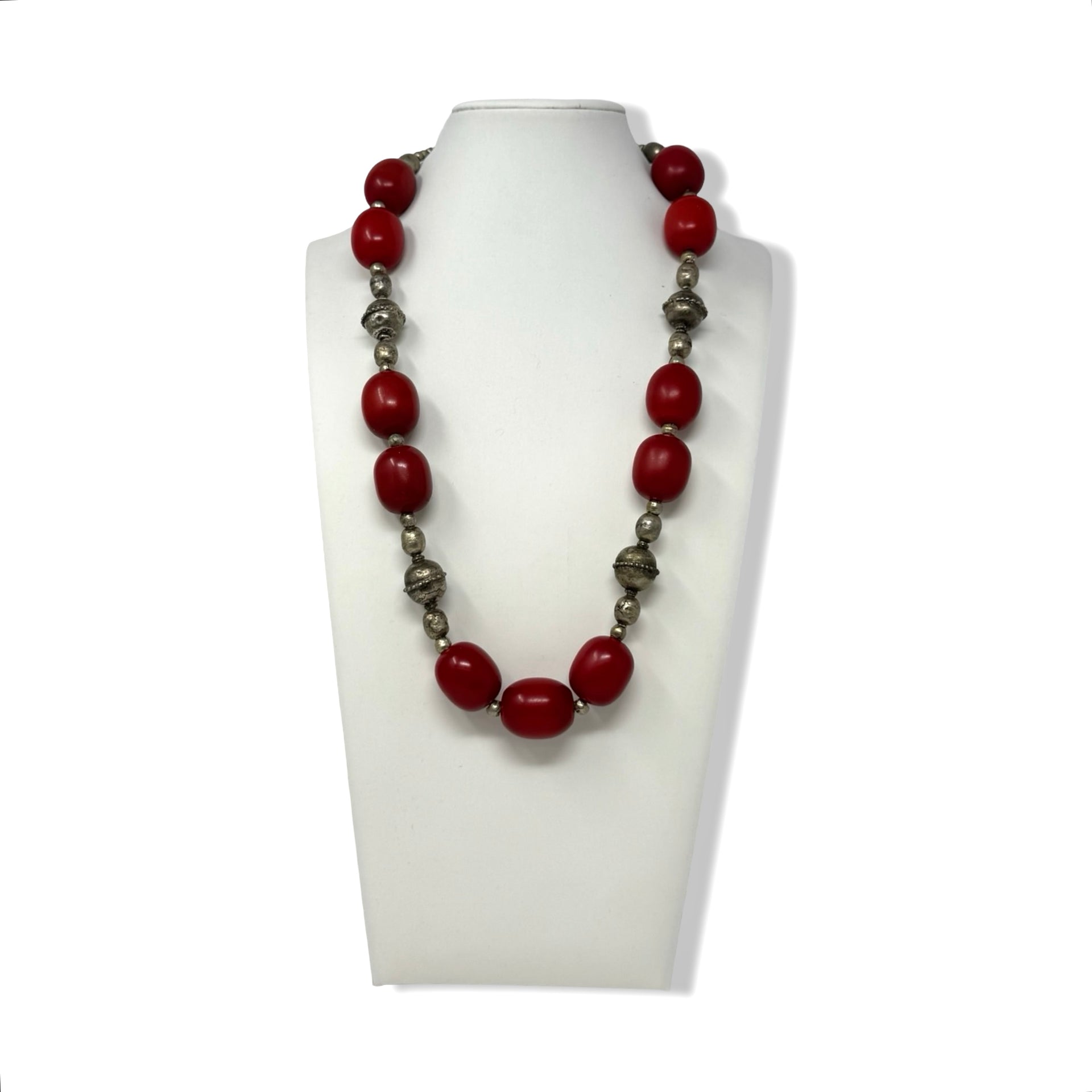 Oversized Beaded Single Strand Necklace