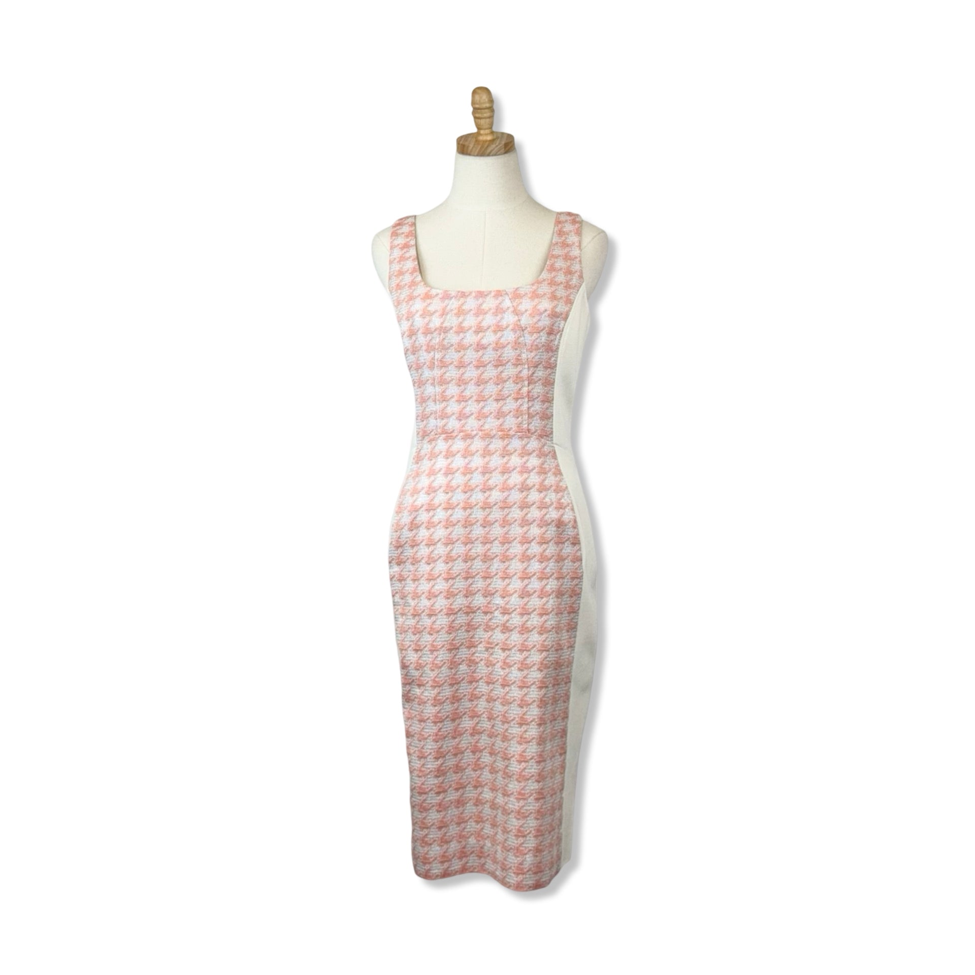 Hilton Hollis Houndstooth Sheath Dress