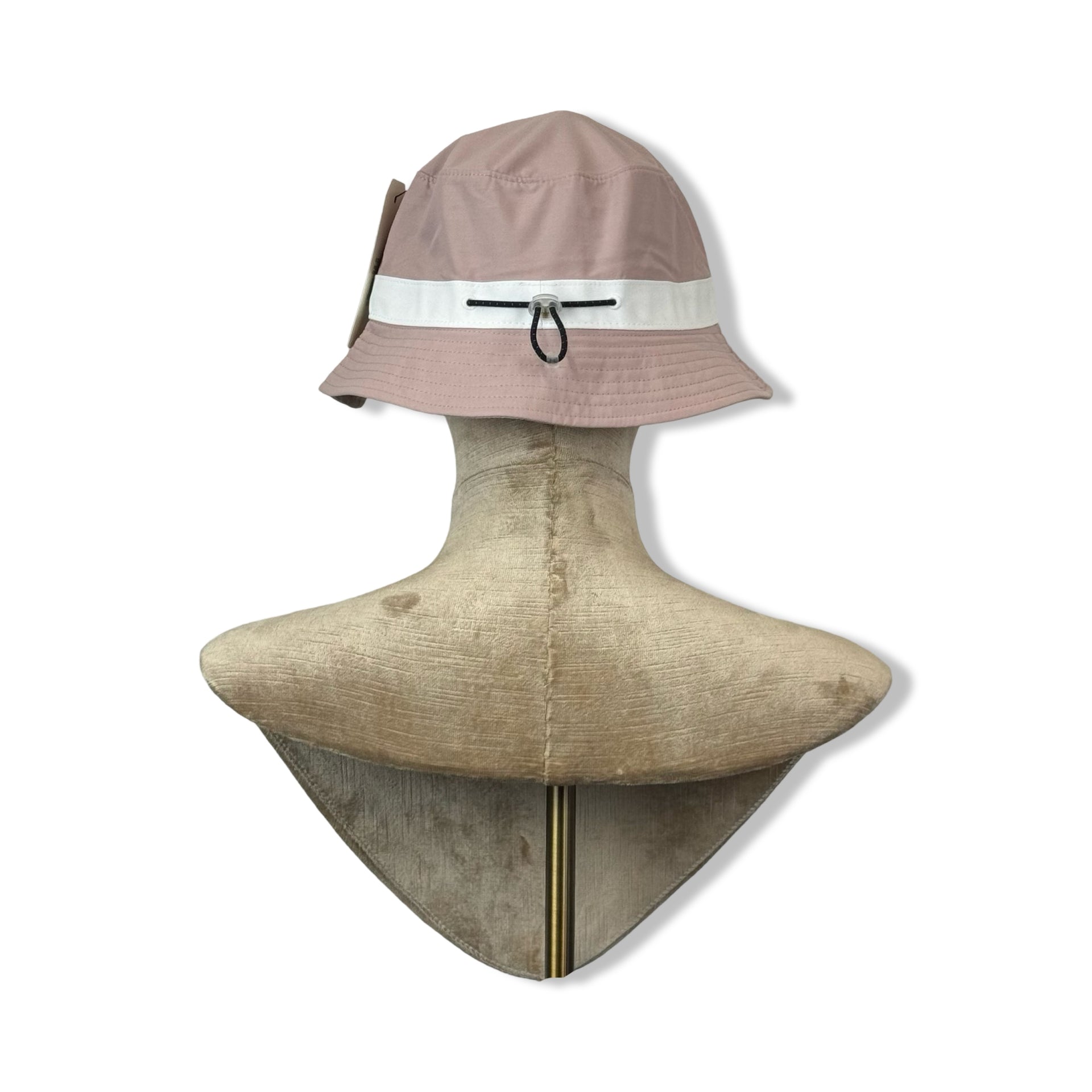 Levi's Pink Logo Front Bucket Hat