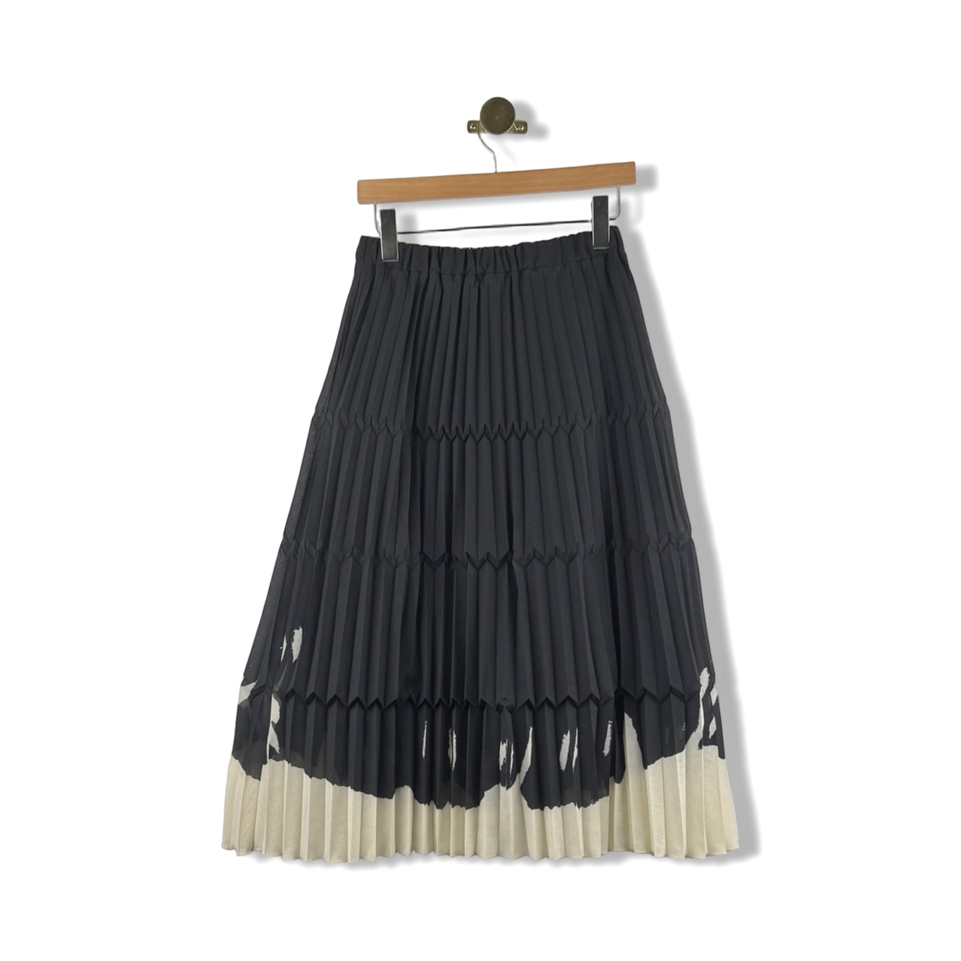 Yoshi Kondo Tiered Pleated Midi Skirt
