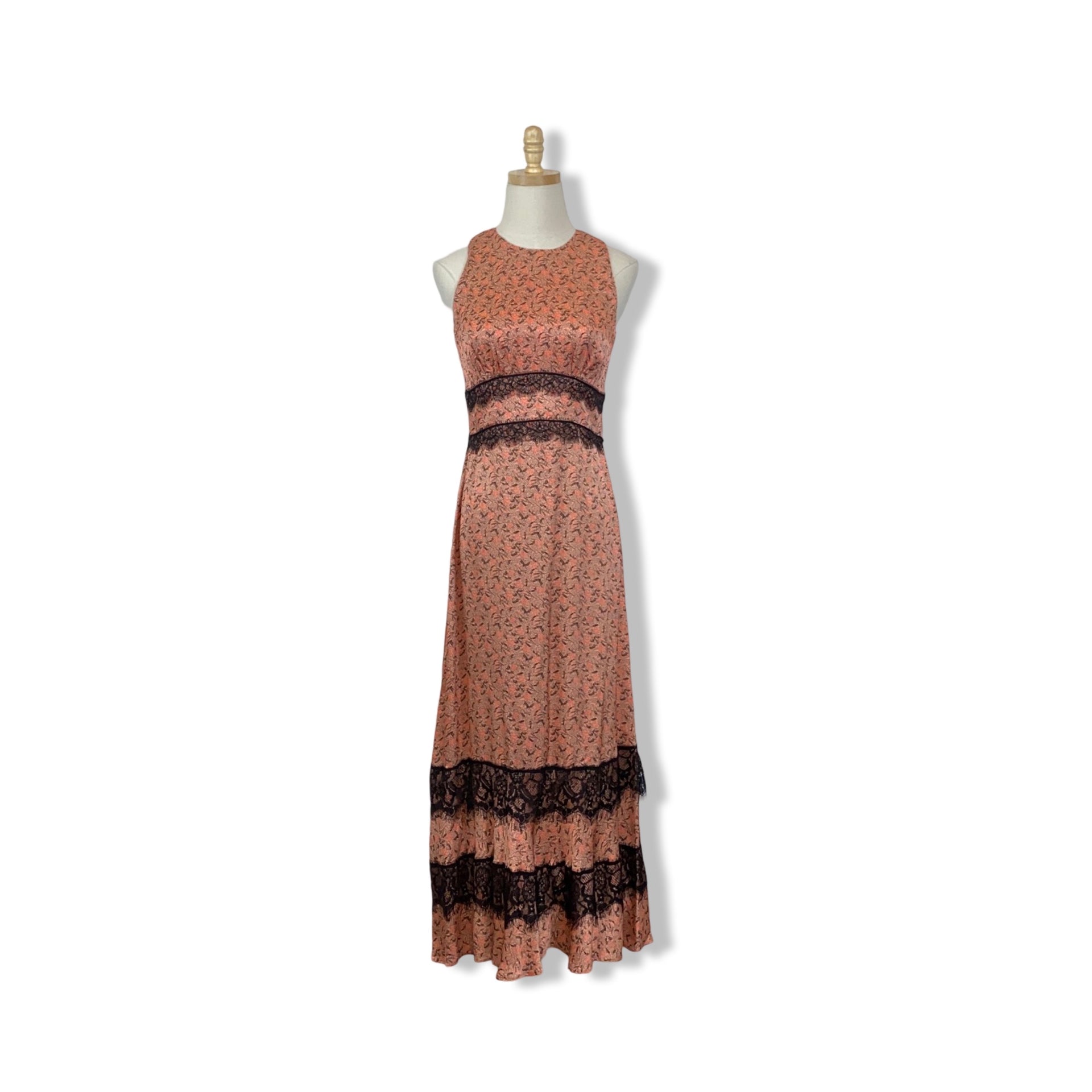 Exquise Lace Trim Dress