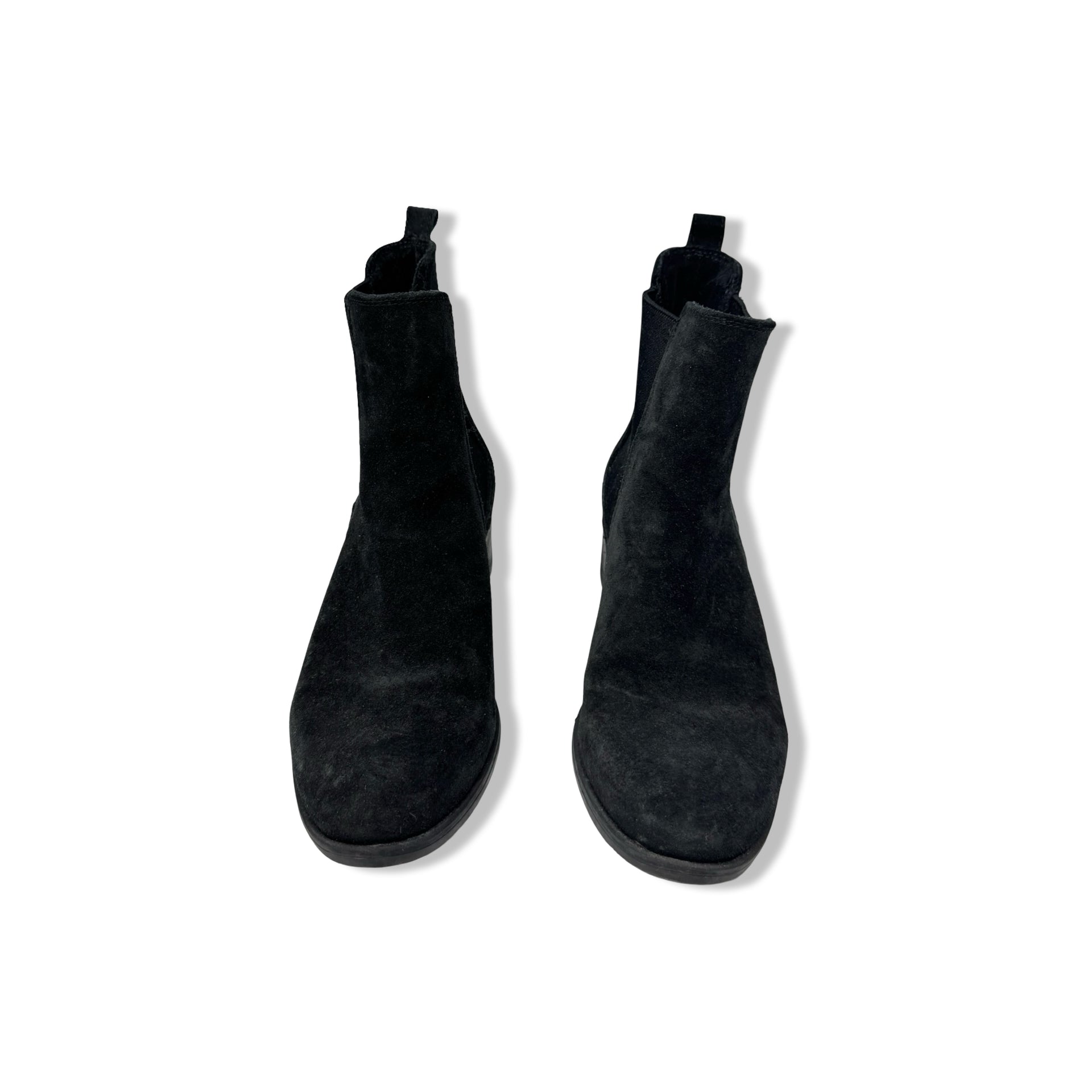 La Canadienne Suede Chelsea Boots