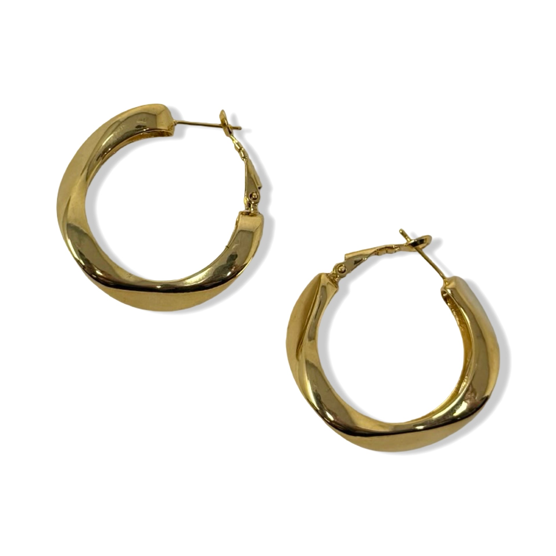 Shashi Curved Gold Hoop Earring