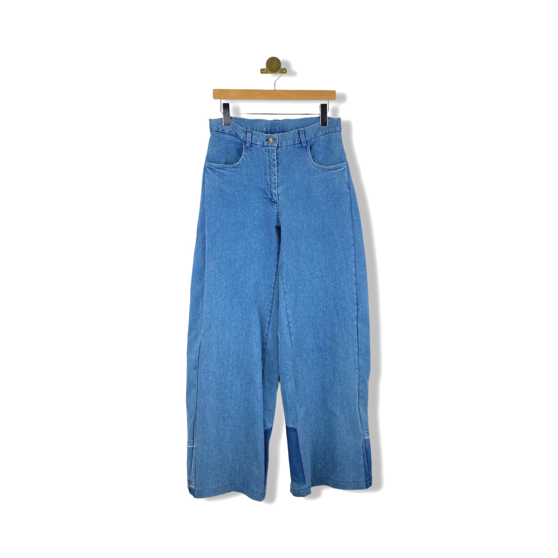 Loup Patch Flare Jeans