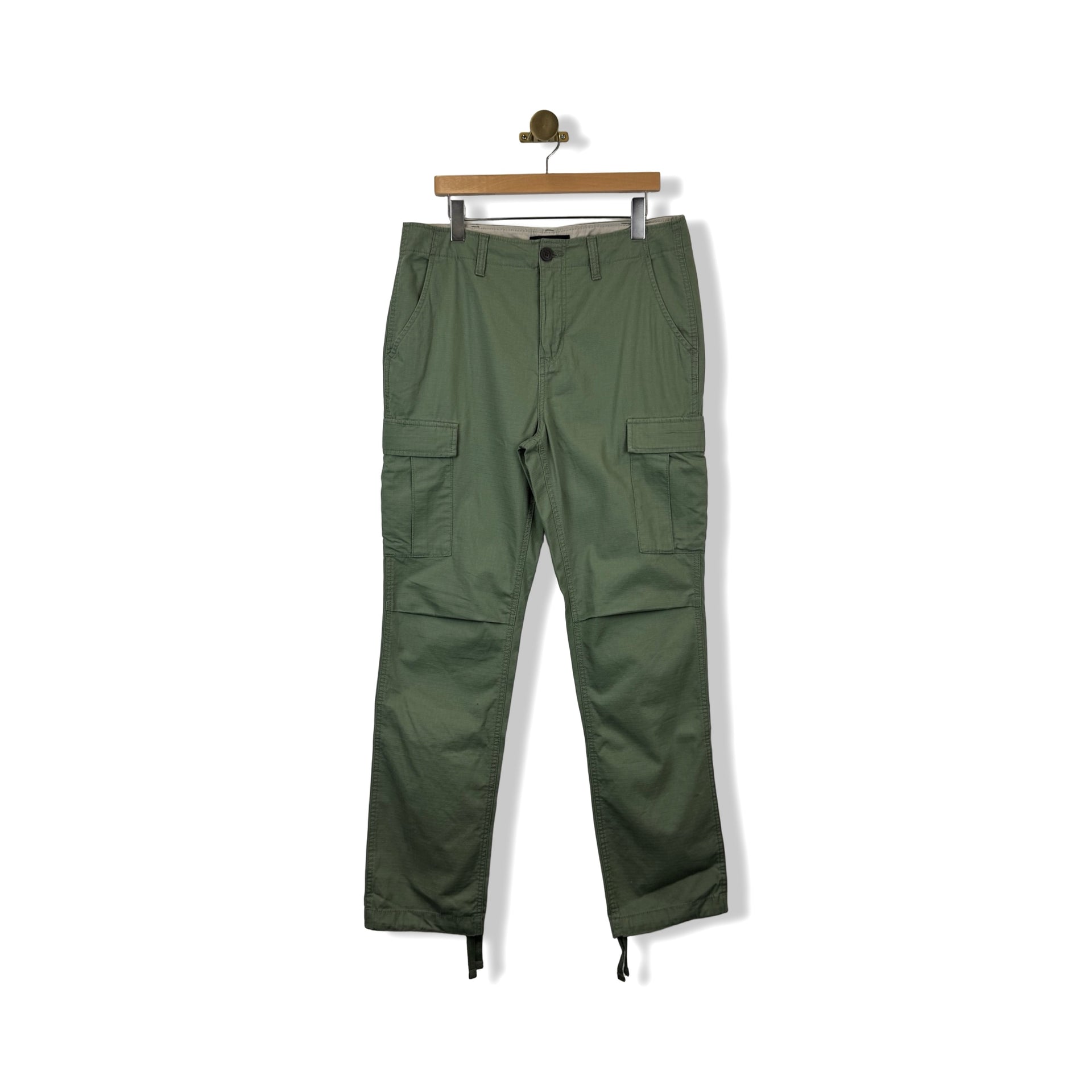 Aeropostale Relaxed Cargo Pants