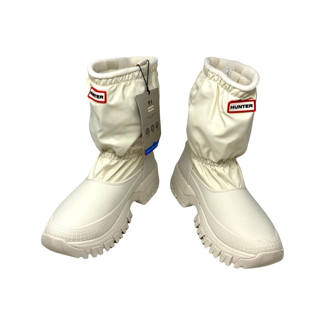 Hunter Urban  Wanderer Short Slouch Snow Boots-Front