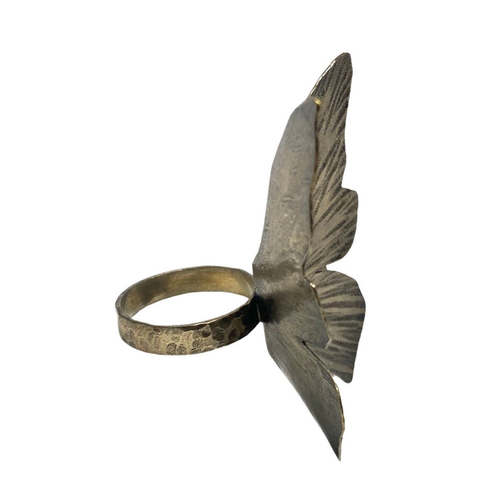 Butterfly Ring-Side
