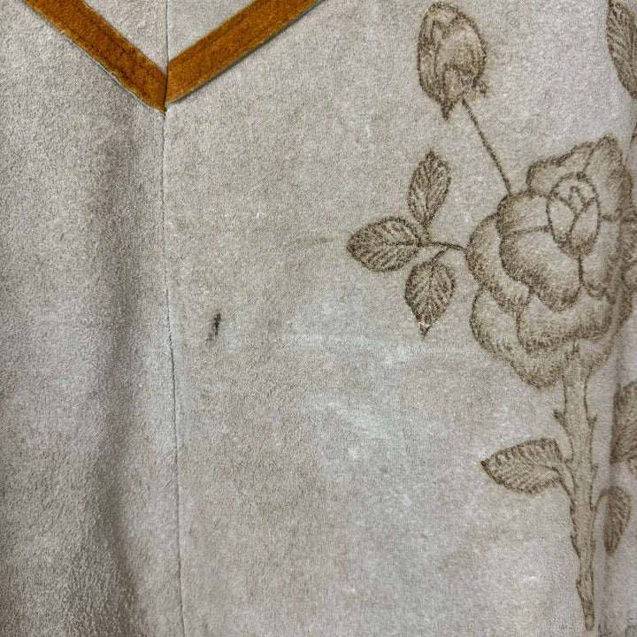 Floral Collared Fringe Shawl-Detail