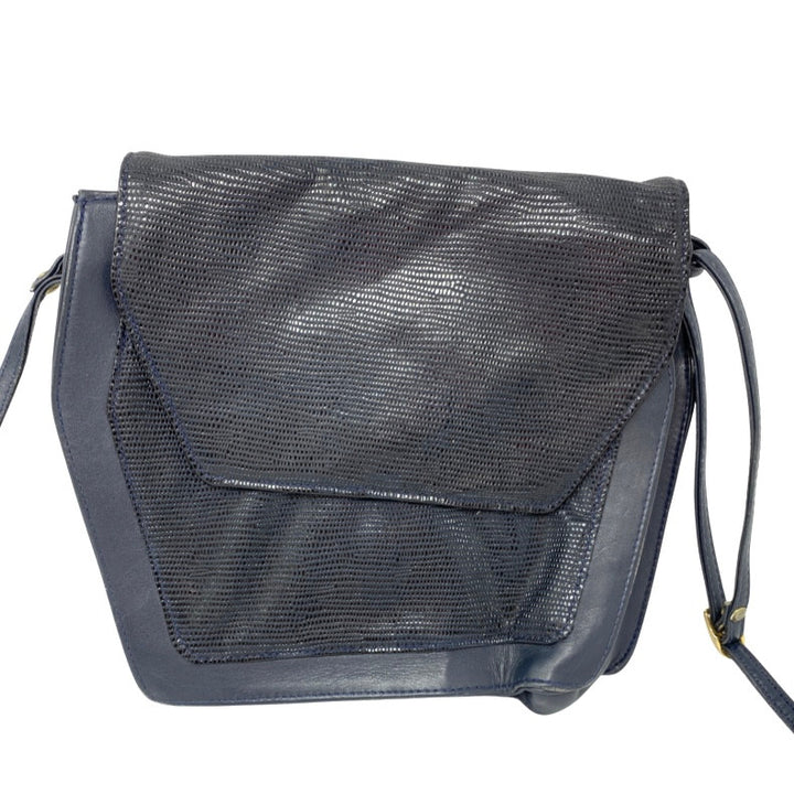 Hexagonal Textured Crossbody-Thumbnail